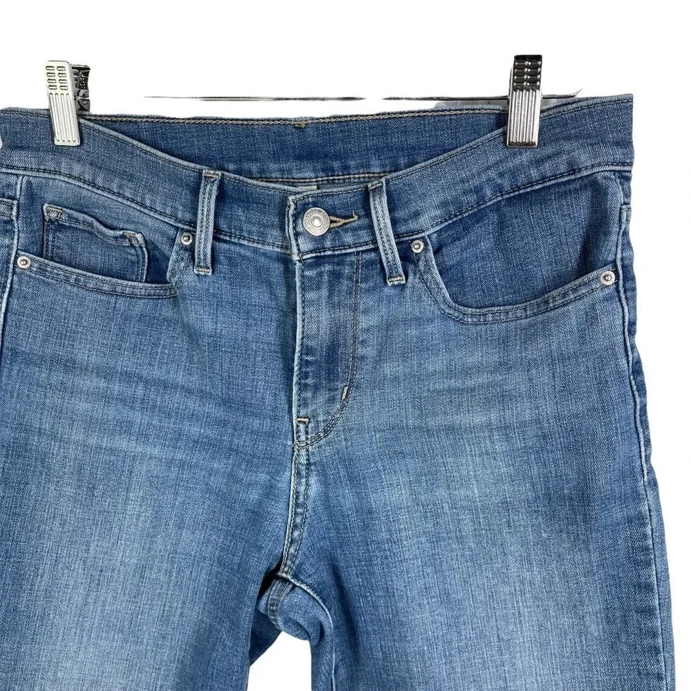 Levi’s‎ Red Tab Bermuda Shorts size 28 - Picture 3 of 10